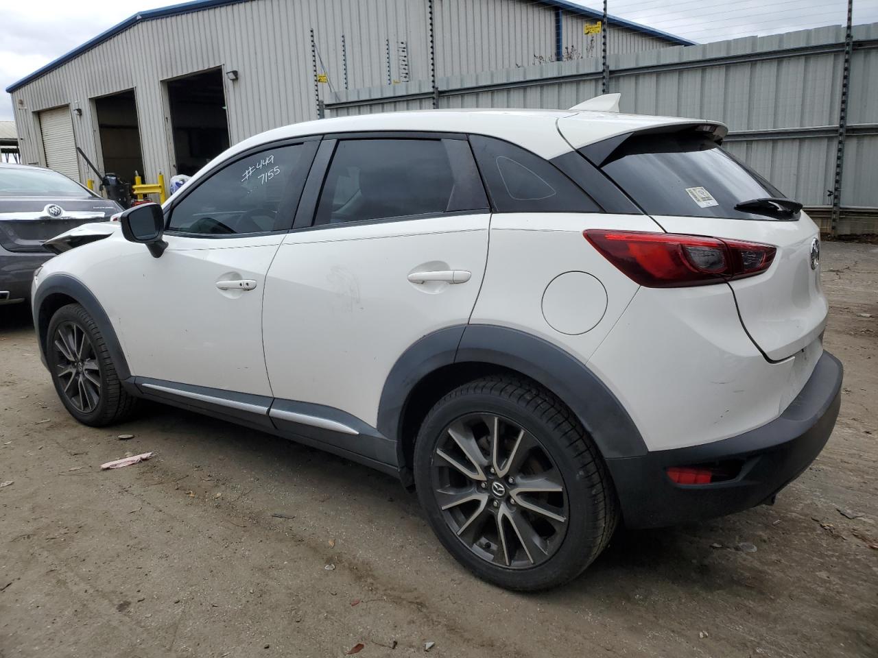 Obraz 2 z 2016 MAZDA CX-3 GRAND TOURING 2016 z VIN JM1DKBD72G0107155