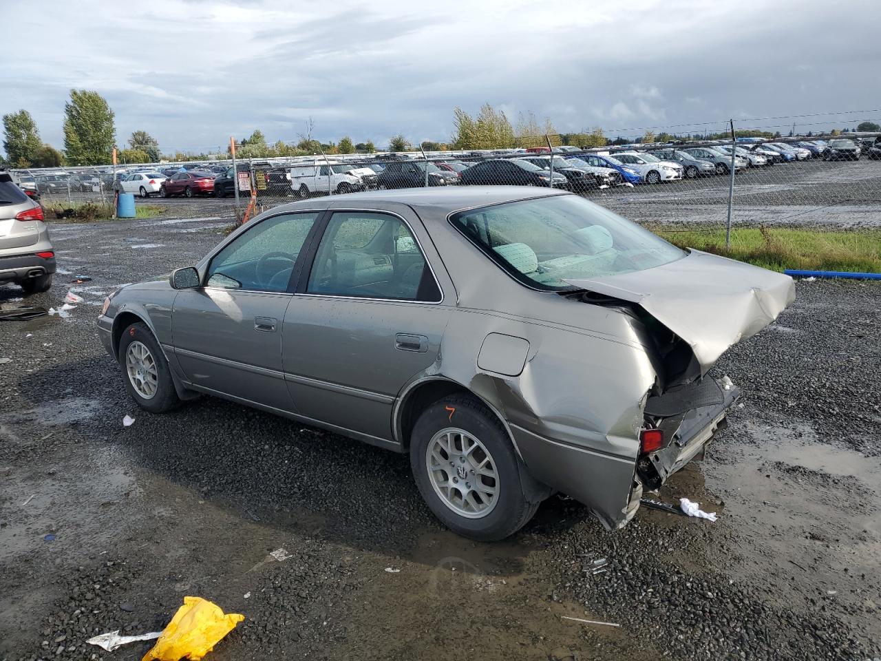 Image 2 of 1999 TOYOTA CAMRY CE 1999 with VIN 4T1BG22K6XU542622