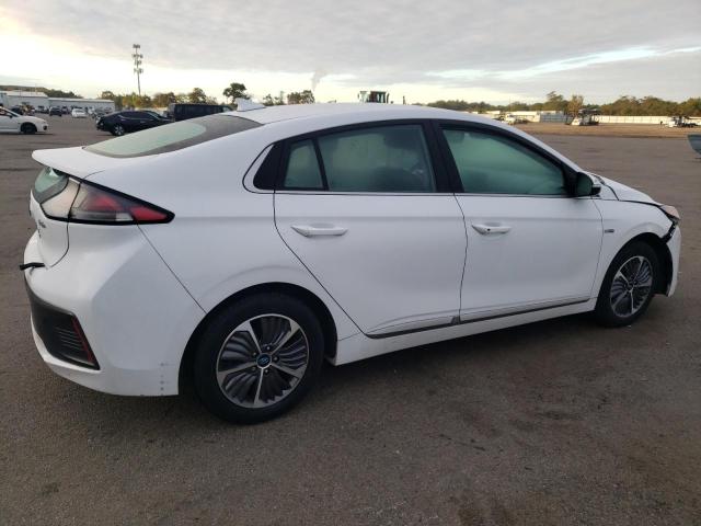 Image 3 of 2020 HYUNDAI IONIQ SEL 2020 with VIN KMHC75LD8LU225330