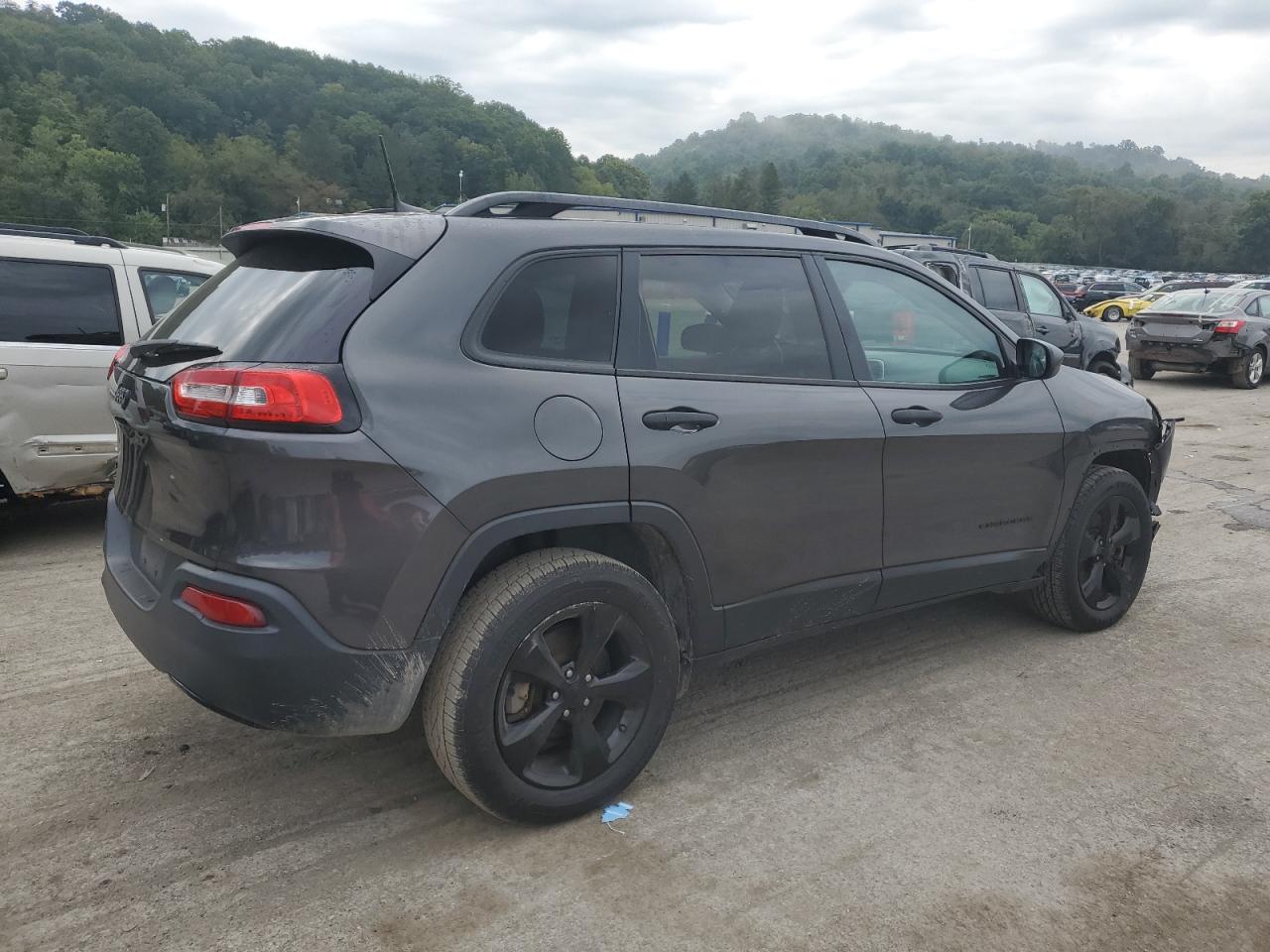 Изображение 3 2016 JEEP CHEROKEE SPORT 2016 с VIN 1C4PJMAB7GW340708