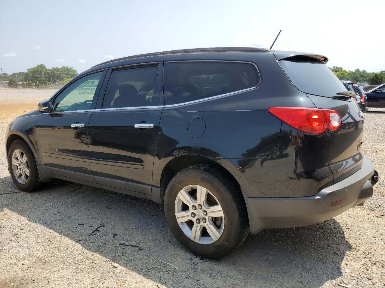 Image 2 of 2010 CHEVROLET TRAVERSE LT 2010 with VIN 1GNLVGED7AS120295