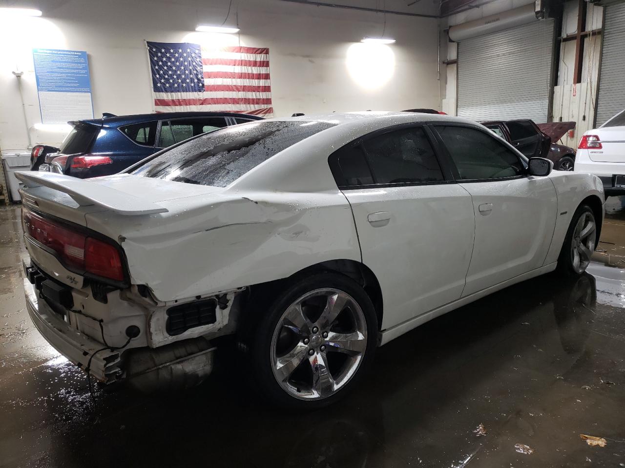 Изображение 3 2014 DODGE CHARGER R/T 2014 с VIN 2C3CDXCT1EH213711