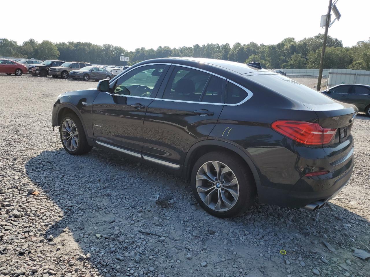 Image 2 of Bmw X4 Xdrive28I 2016 with VIN 5UXXW3C54G0R21653