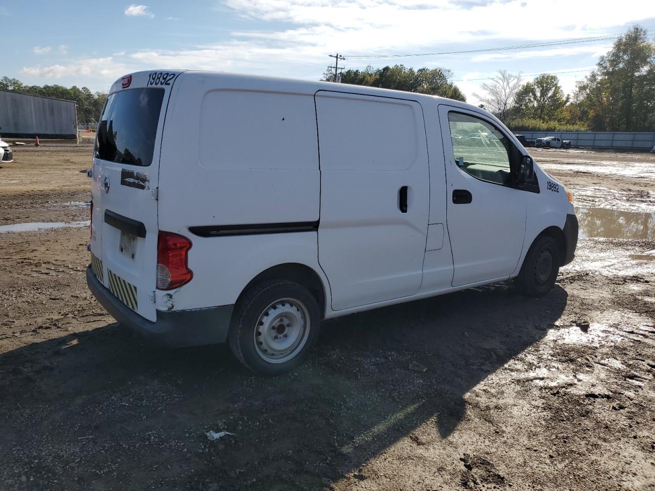 Image 3 of 2014 NISSAN NV200 2.5S 2014 with VIN 3N6CM0KN8EK698803
