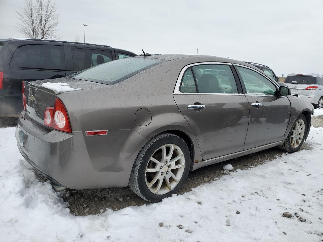 Image 3 of 2011 CHEVROLET MALIBU LTZ 2011 with VIN 1G1ZE5E72BF102369