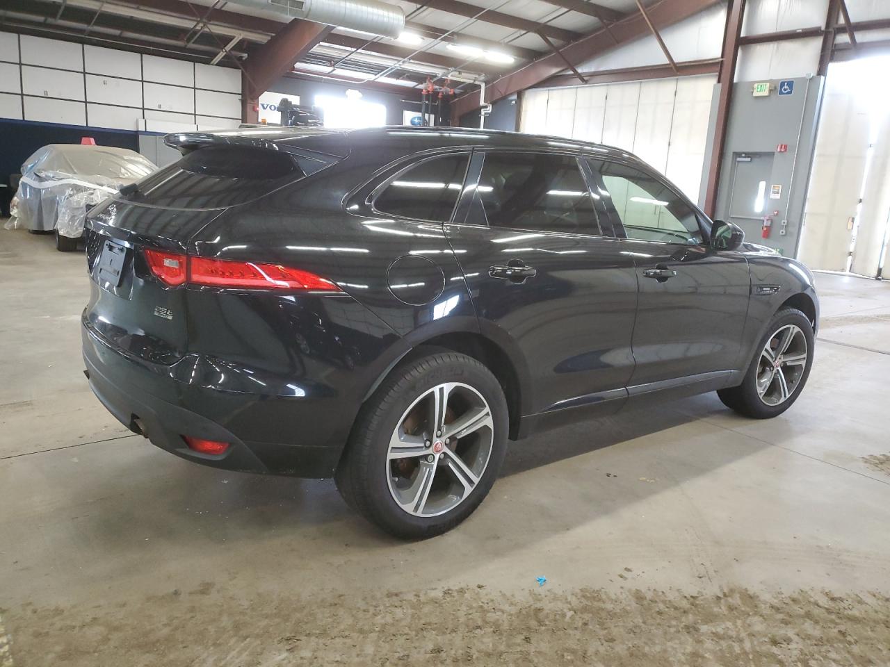 Image 3 of 2018 JAGUAR F-PACE R - SPORT 2018 with VIN SADCL2FX1JA323106
