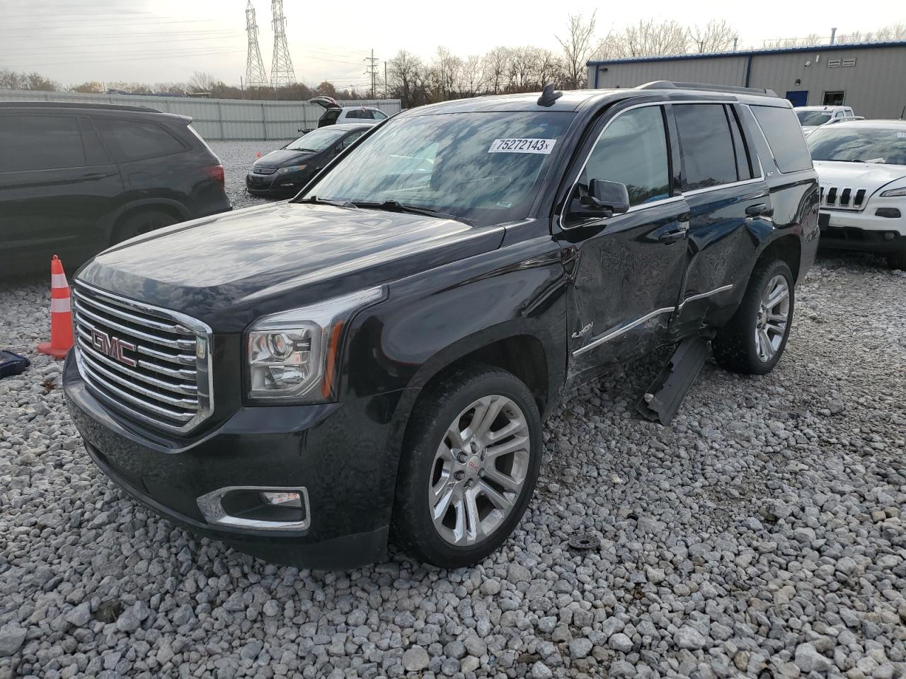 Obraz 2017 GMC YUKON SLT 2017