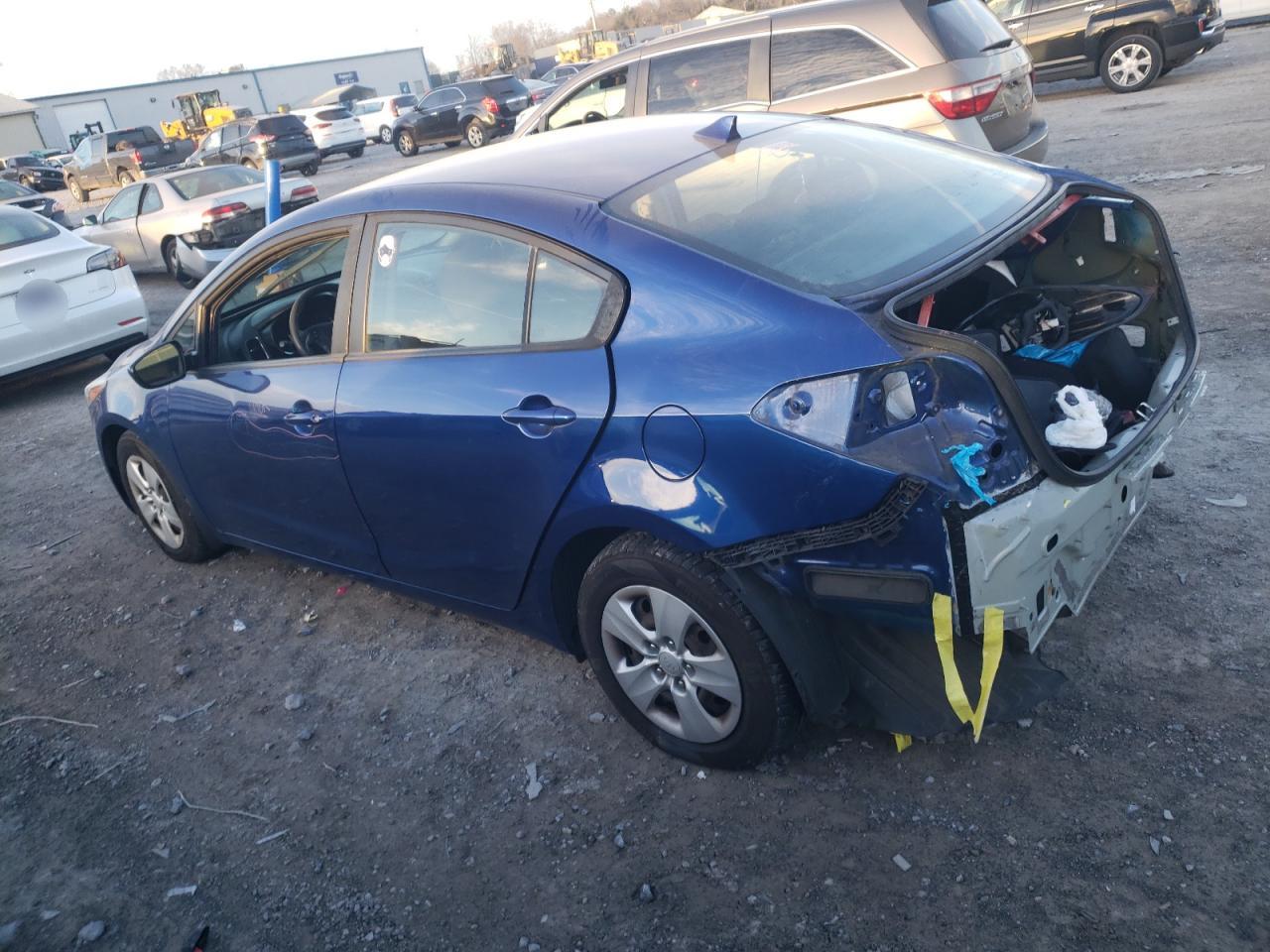 Image 2 of 2017 KIA FORTE LX 2017 with VIN 3KPFK4A71HE117564