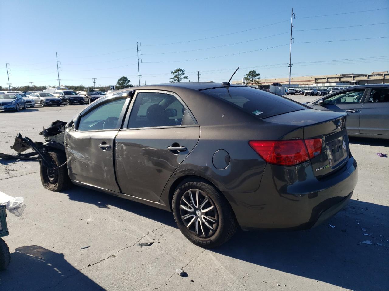 Image 2 of 2012 KIA FORTE EX 2012 with VIN KNAFU4A21C5584130