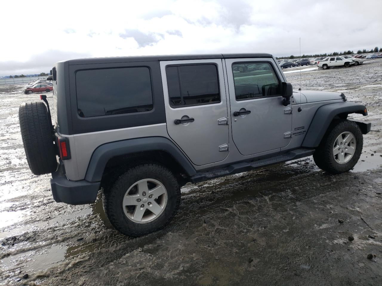 Image 3 of 2015 JEEP WRANGLER UNLIMITED SPORT 2015 with VIN 1C4BJWDG9FL771080