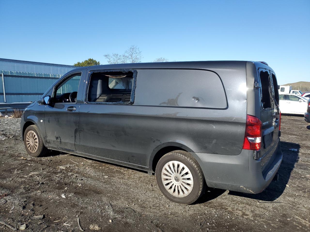 Изображение 2 2021 MERCEDES-BENZ METRIS  2021 с VIN W1YV0CEYXM3840163