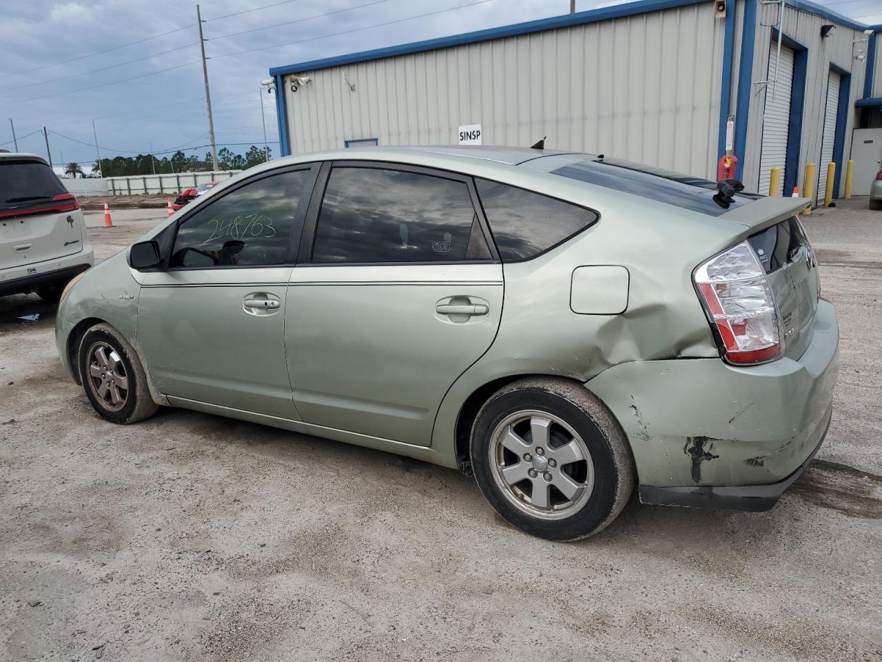 Image 2 of 2008 TOYOTA PRIUS  2008 with VIN JTDKB20U483390693