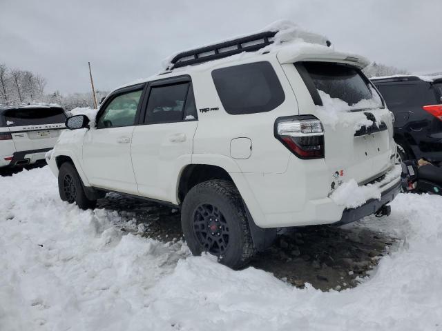 Image 2 of 2019 TOYOTA 4RUNNER SR5 2019 with VIN JTEBU5JR6K5659967