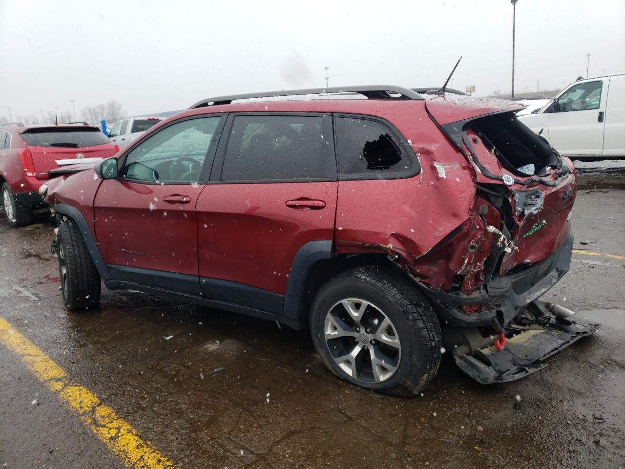 Image 2 of 2014 JEEP CHEROKEE TRAILHAWK 2014 with VIN 1C4PJMBS8EW203076