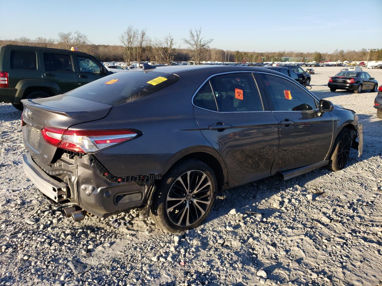 Image 3 of 2020 TOYOTA CAMRY SE 2020 with VIN 4T1G11AK6LU503879