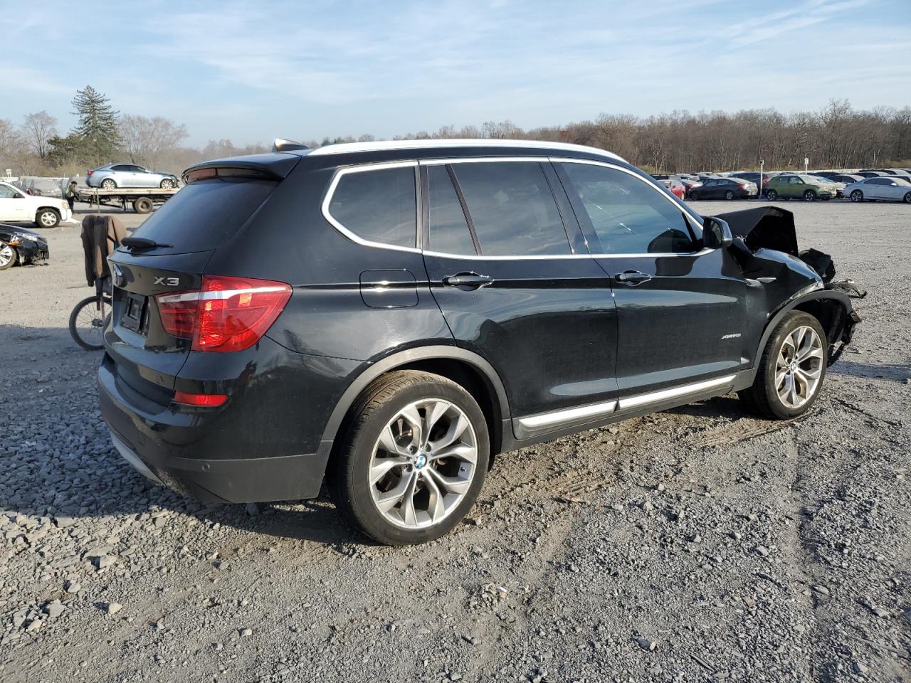 Изображение 3 2017 BMW X3 XDRIVE28I 2017 с VIN 5UXWX9C39H0W73251
