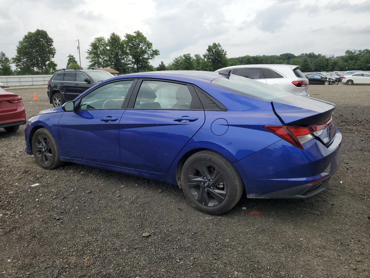Изображение 2 2023 HYUNDAI ELANTRA SEL 2023 с VIN KMHLM4AG1PU375639