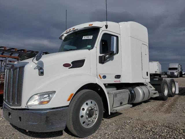 Image 2 of 2016 PETERBILT 579  2016 with VIN 1XPBDP9XXGD335628