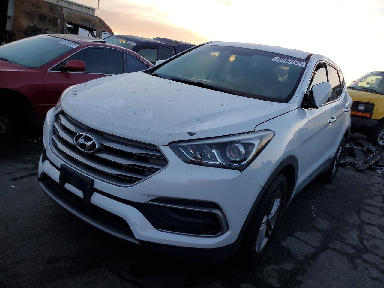 Изображение 1 2018 HYUNDAI SANTA FE SPORT  2018 с VIN 5NMZTDLB8JH077395