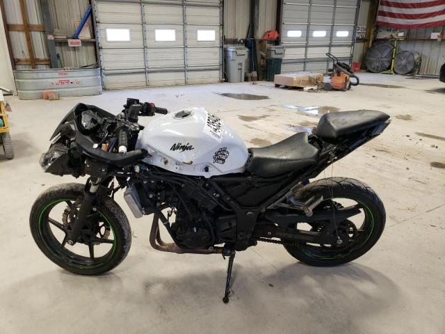 Image 3 of 2013 KAWASAKI EX300 B 2013 with VIN JKAEX8B17DDA02135