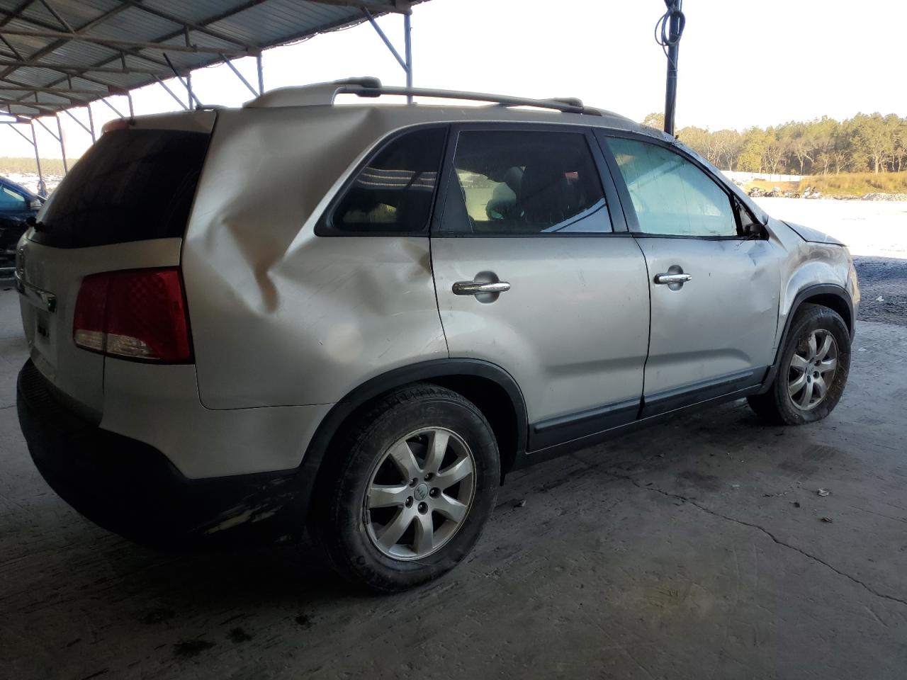 Image 3 of 2012 KIA SORENTO BASE 2012 with VIN 5XYKT4A27CG253953