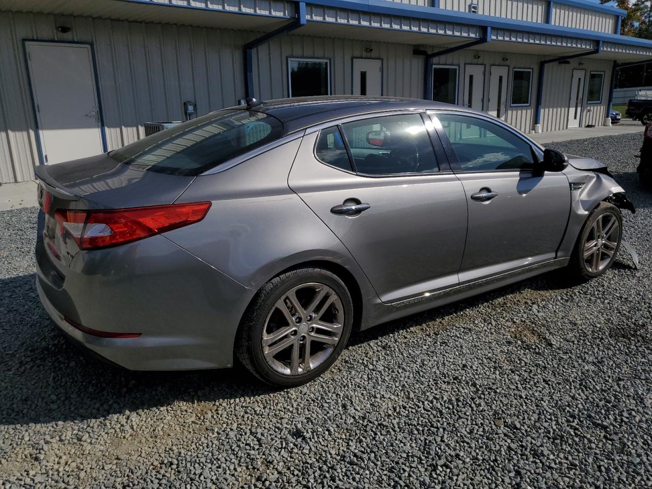 Obraz 3 z 2013 KIA OPTIMA SX 2013 z VIN 5XXGR4A64DG214234
