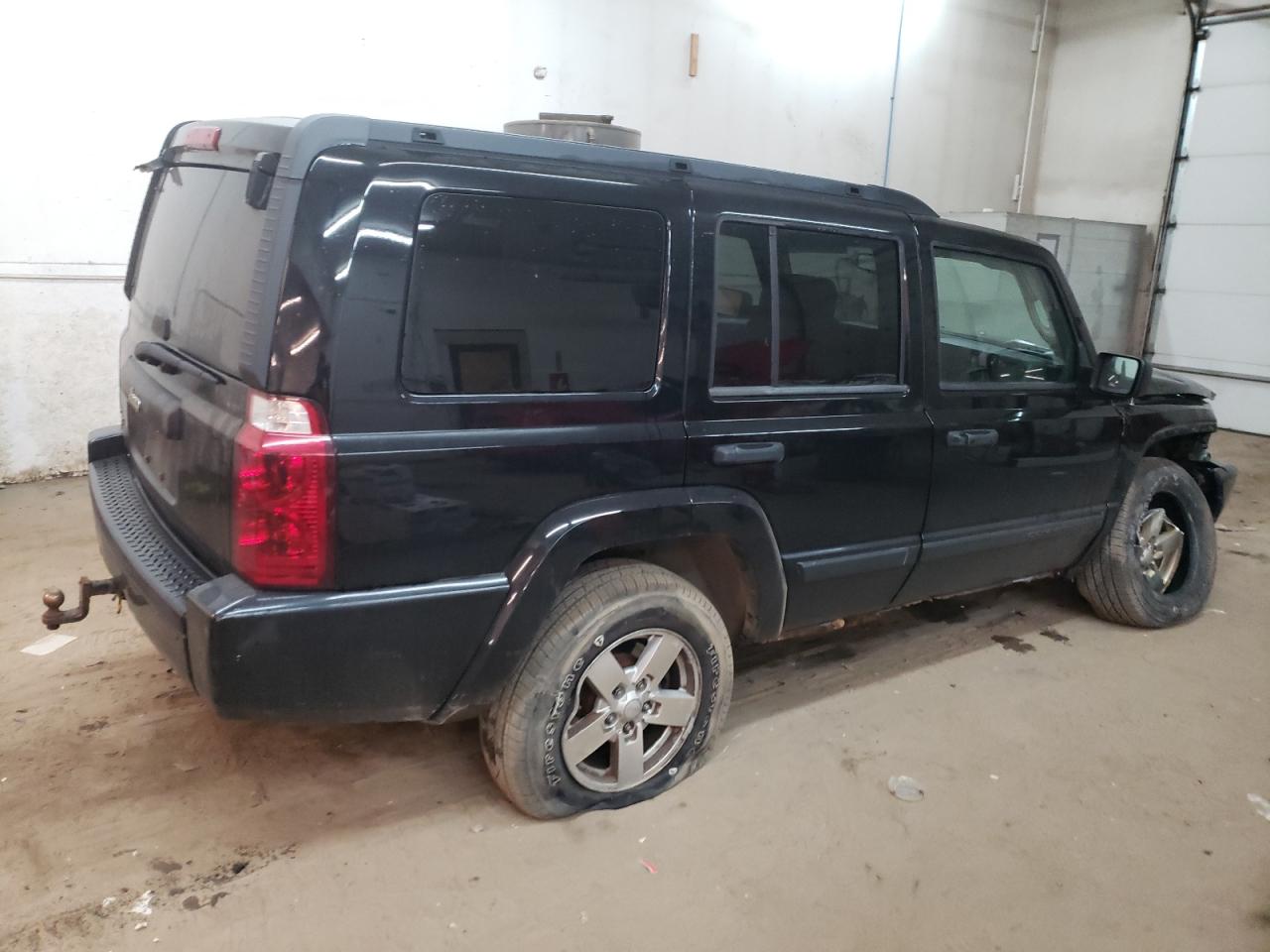 Изображение 3 2006 JEEP COMMANDER  2006 с VIN 1J8HG48K06C271426