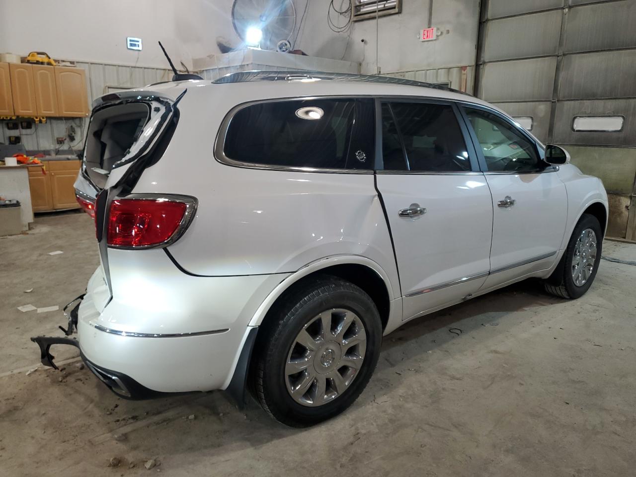 Image 3 of 2017 BUICK ENCLAVE  2017 with VIN 5GAKRBKD8HJ338389