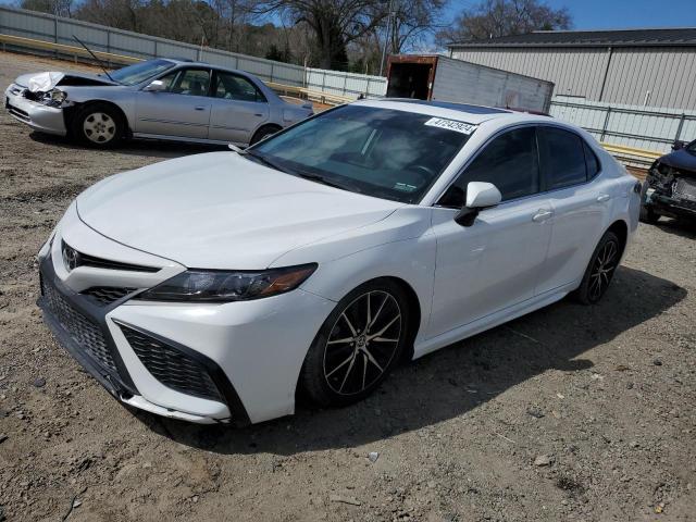 Image 1 of 2021 TOYOTA CAMRY SE 2021 with VIN 4T1G11AK8MU603564