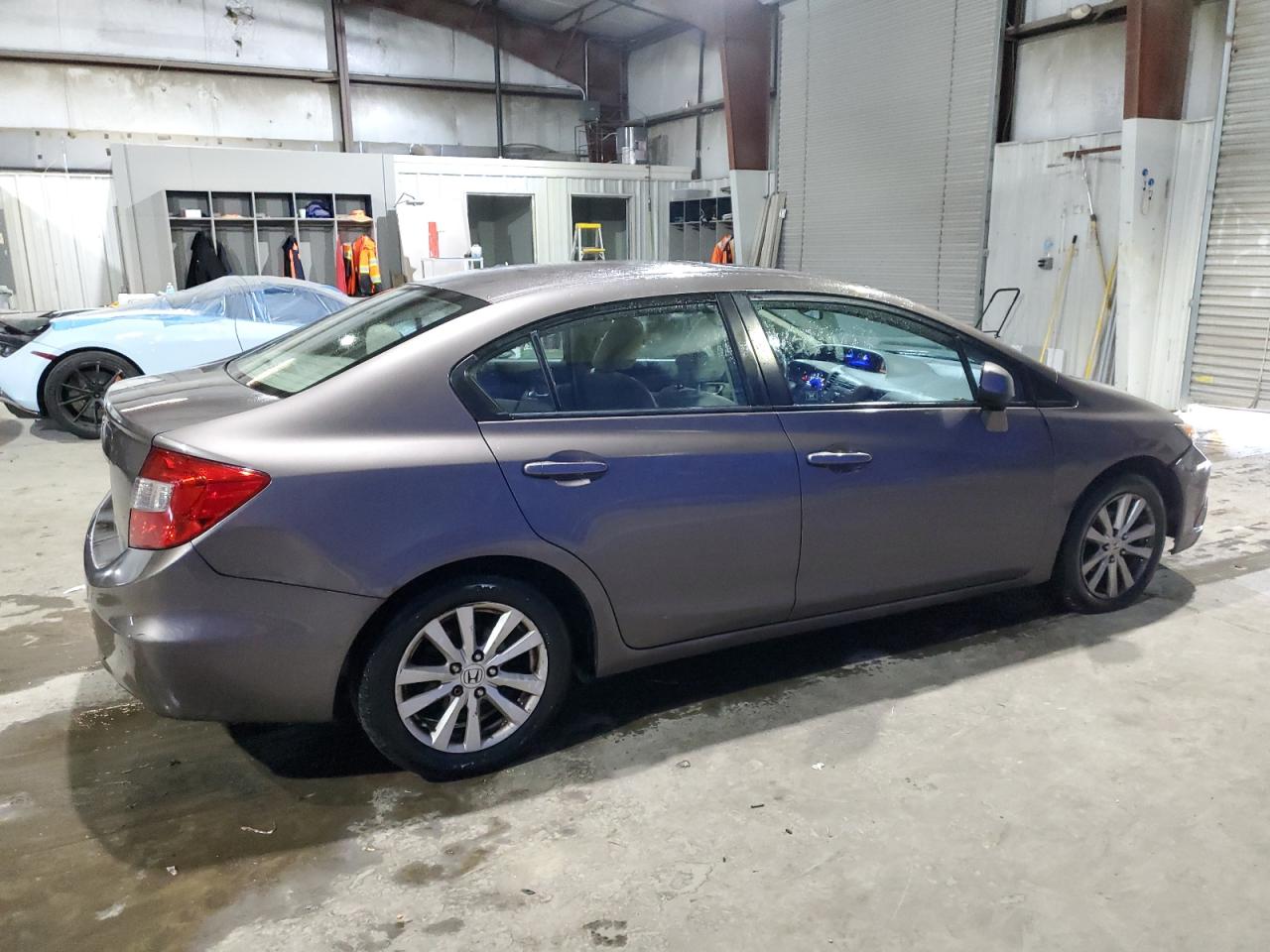 Image 3 of 2012 HONDA CIVIC EX 2012 with VIN 2HGFB2F80CH517331