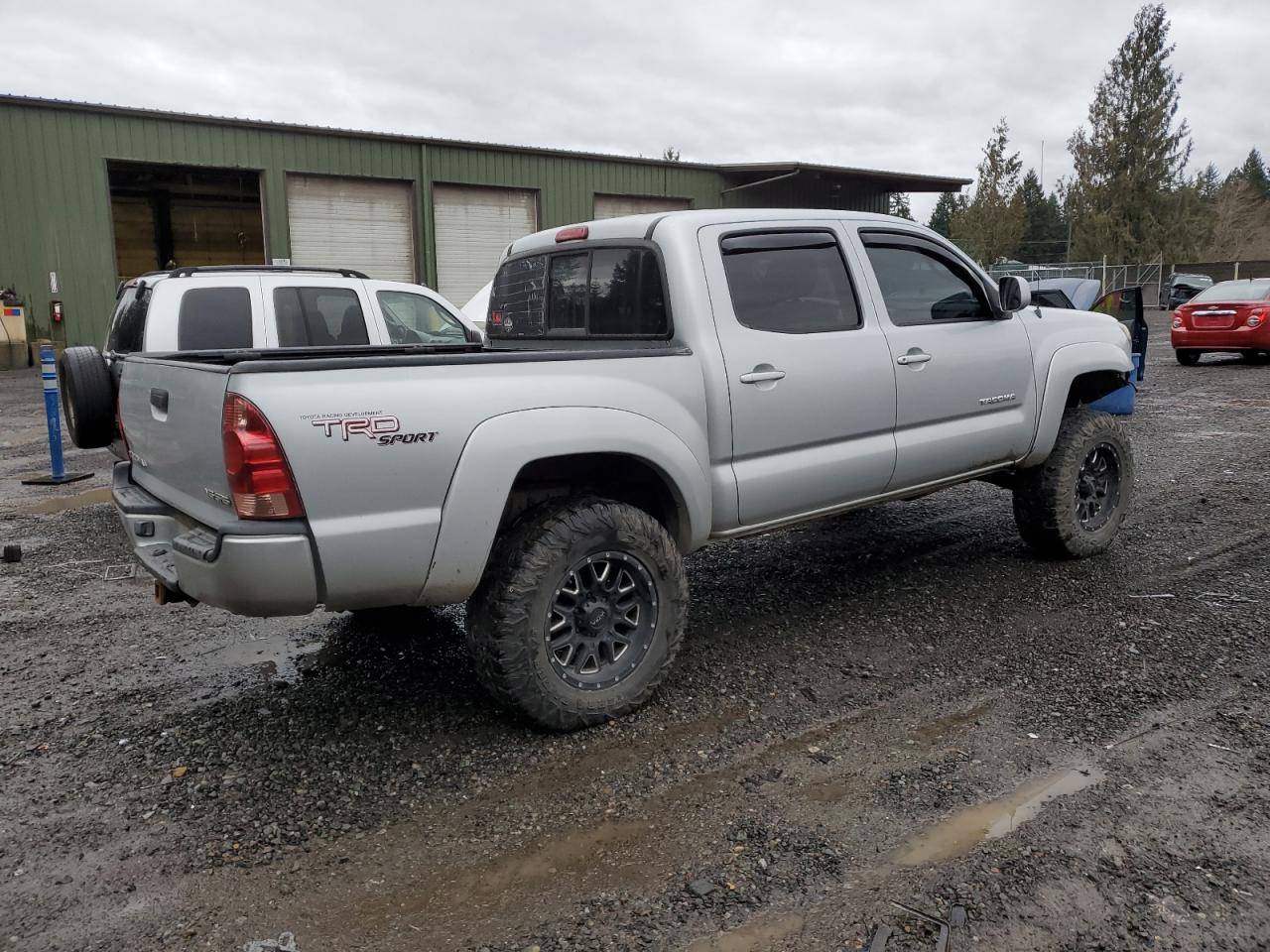 Obraz 3 z 2005 TOYOTA TACOMA DOUBLE CAB 2005 z VIN 5TELU42N95Z044779