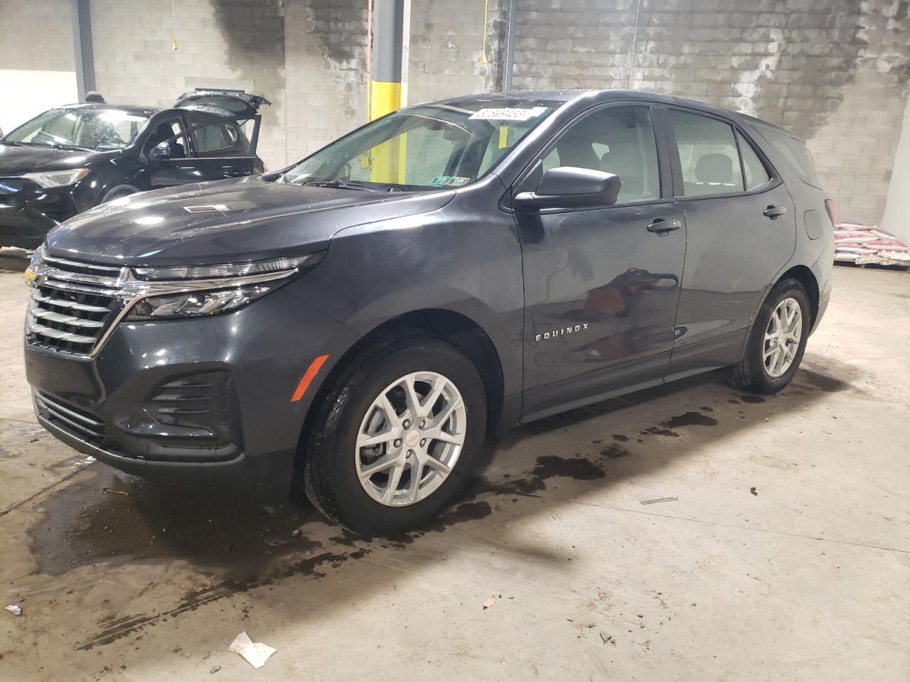Image 1 of 2022 CHEVROLET EQUINOX LS 2022 with VIN 3GNAXHEV4NS242381