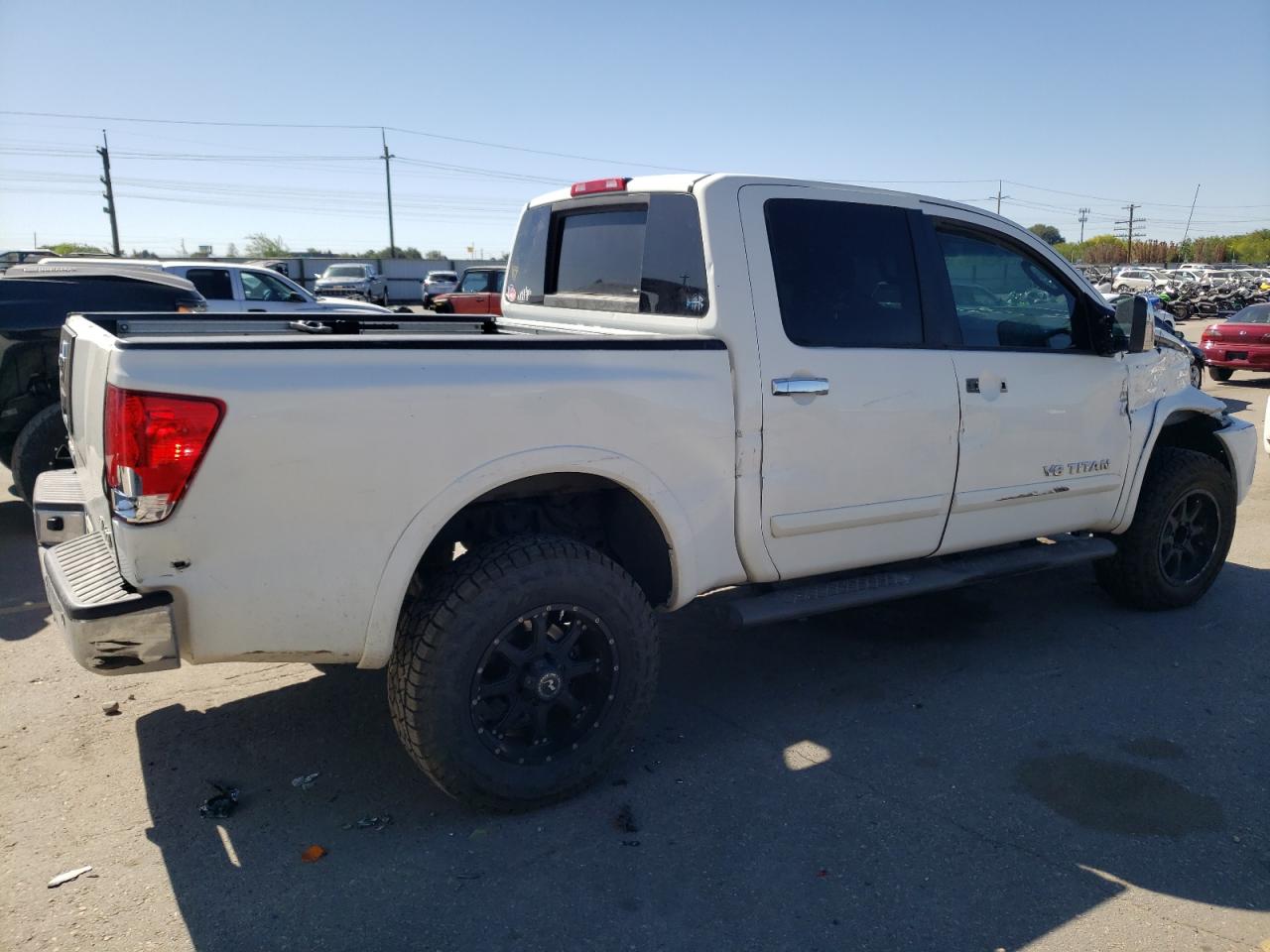 Image 3 of 2011 NISSAN TITAN S 2011 with VIN 1N6BA0EC0BN319975