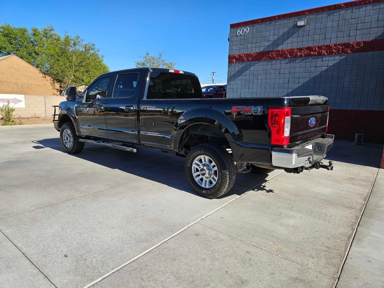 Image 3 of 2017 FORD F350 SUPER DUTY 2017 with VIN 1FT8W3BTXHEB83920