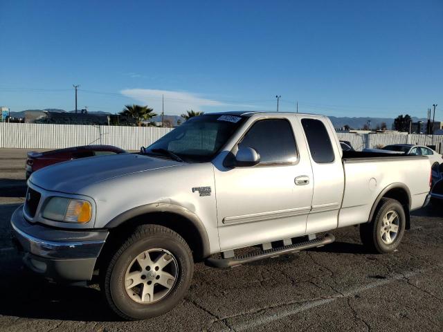 Obraz 1 z 2002 FORD F150  2002 z VIN 1FTRX18LX2NA85927