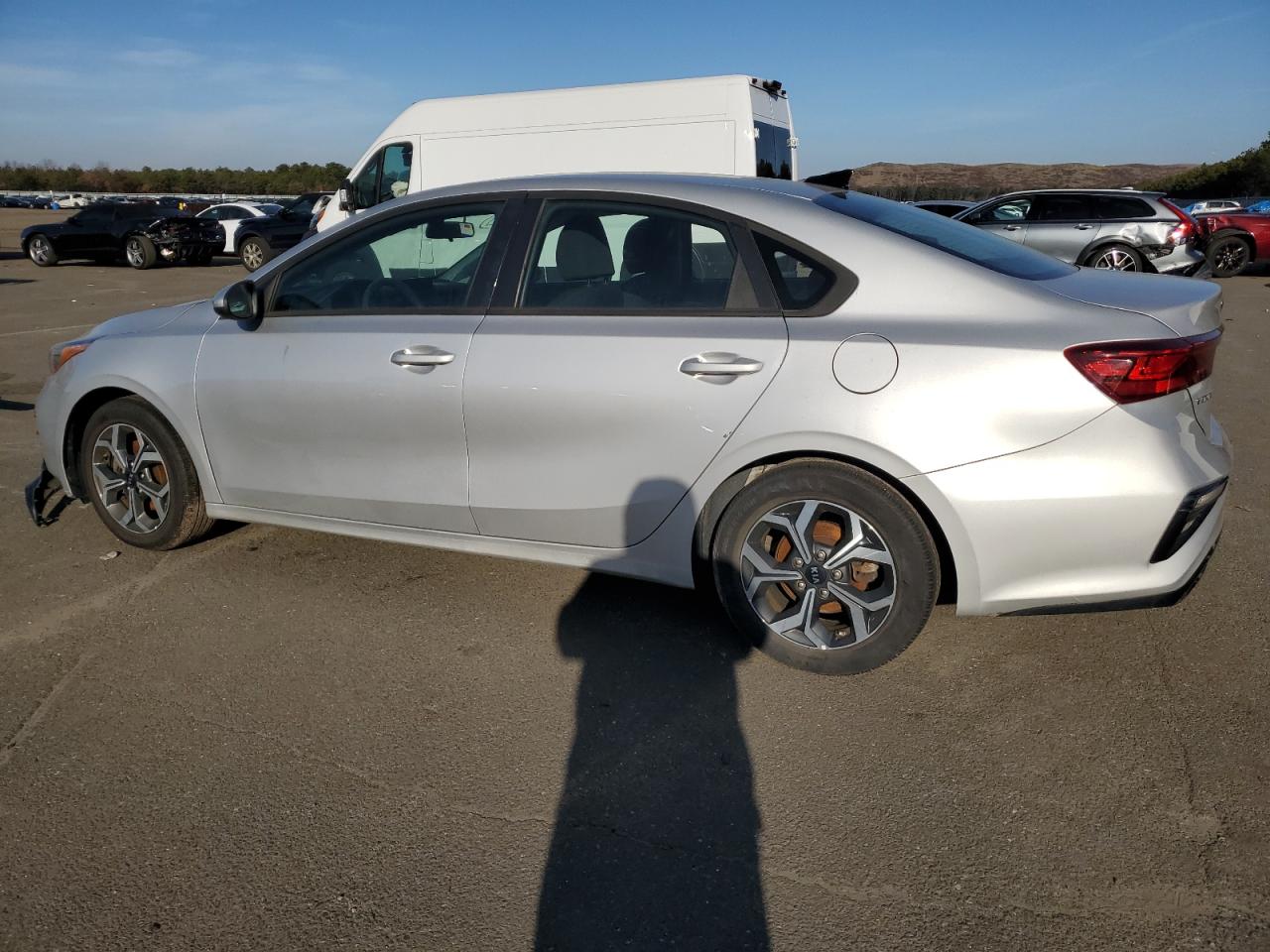 Obraz 2 z 2020 KIA FORTE FE 2020 z VIN 3KPF24AD3LE151150