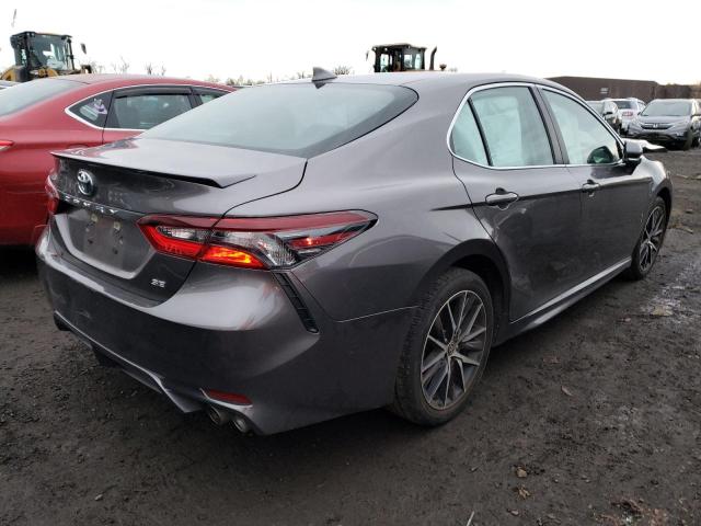 Image 3 of 2022 TOYOTA CAMRY SE 2022 with VIN 4T1G11AK6NU647676