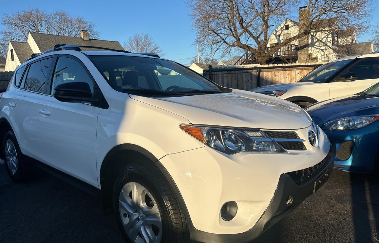 Изображение 1 2015 TOYOTA RAV4 LE 2015 с VIN 2T3BFREV7FW271464