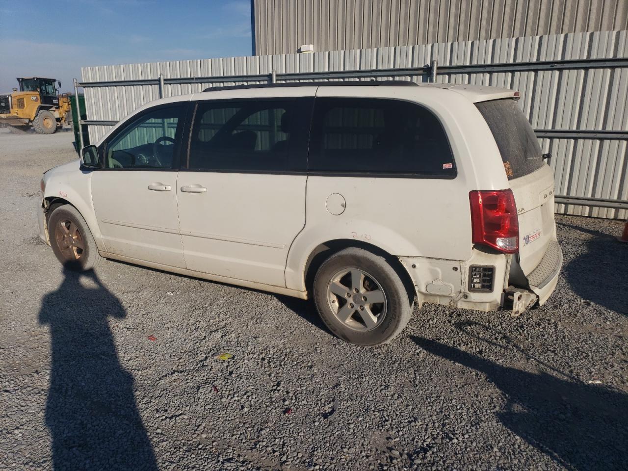 Image 2 of 2011 DODGE GRAND CARAVAN MAINSTREET 2011 with VIN 2D4RN3DG8BR767480