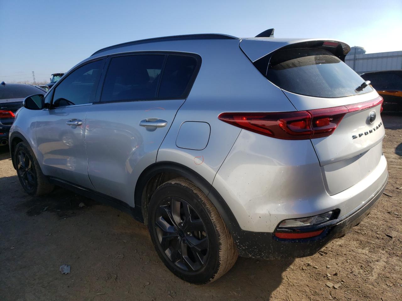 Изображение 2 2021 KIA SPORTAGE S 2021 с VIN KNDP63AC0M7879908