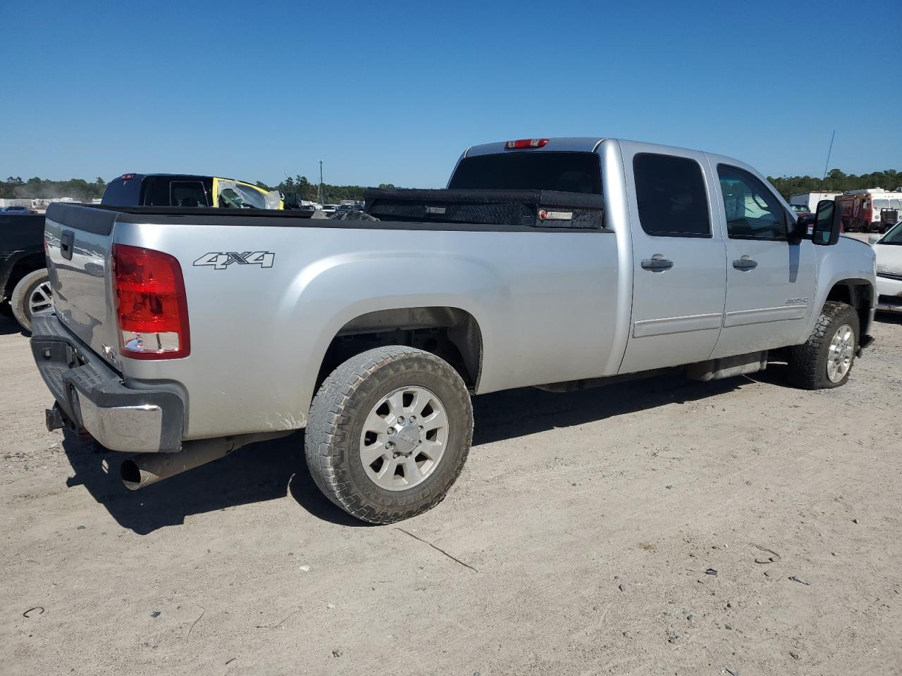 Obraz 3 z 2014 GMC SIERRA K2500 SLE 2014 z VIN 1GT120C89EF152489