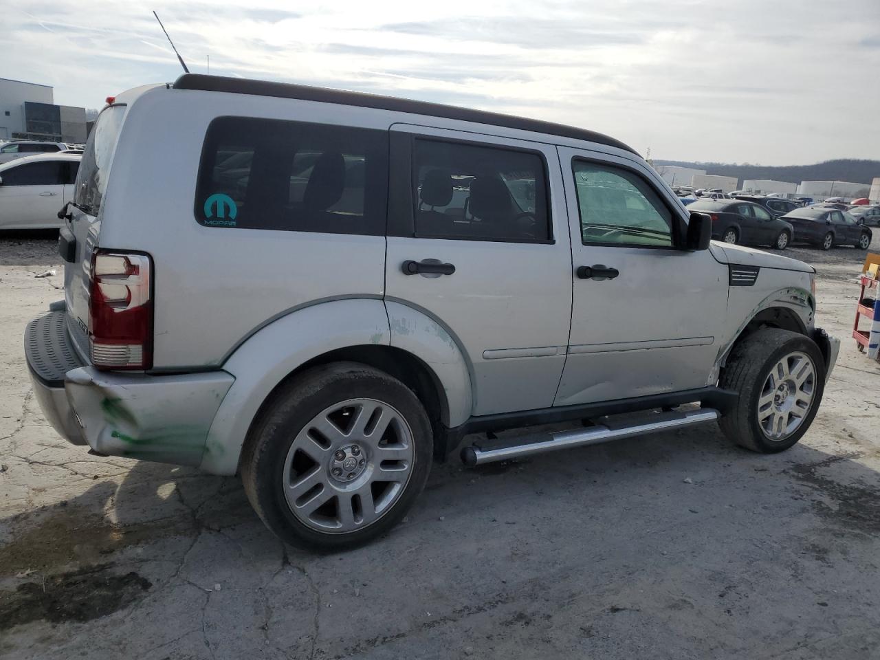 Image 3 of 2011 DODGE NITRO HEAT 2011 with VIN 1D4PT4GX7BW528878