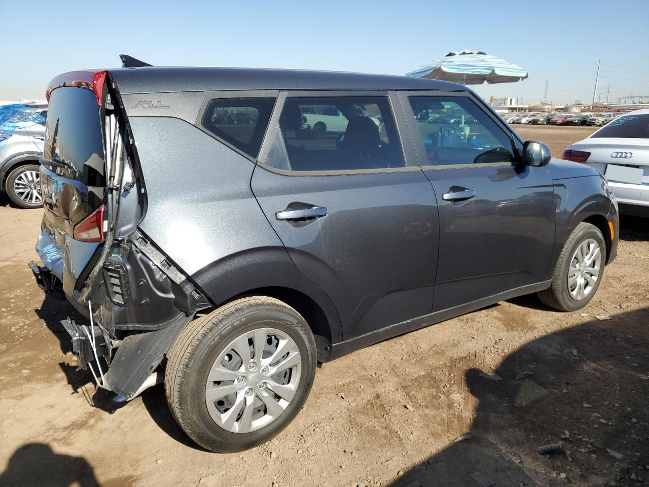 Obraz 3 z 2022 KIA SOUL LX 2022 z VIN KNDJ23AU8N7800853