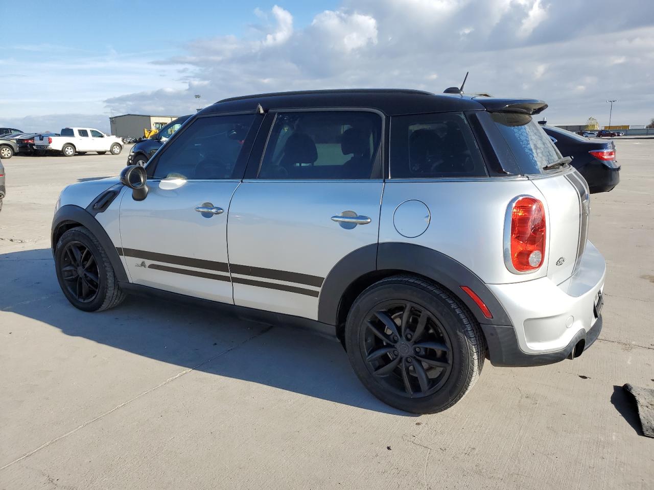 Image 2 of 2012 MINI COOPER S COUNTRYMAN 2012 with VIN WMWZC5C57CWL63199