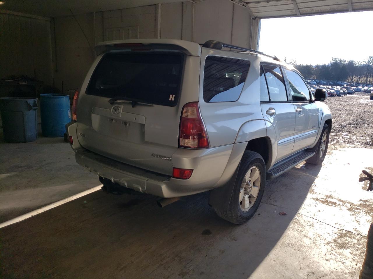 Image 3 of 2005 TOYOTA 4RUNNER LIMITED 2005 with VIN JTEZT17R658007449