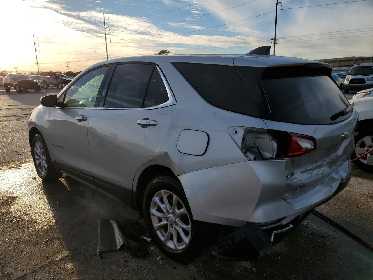 Изображение 2 2019 CHEVROLET EQUINOX LT 2019 с VIN 3GNAXKEV0KL179993