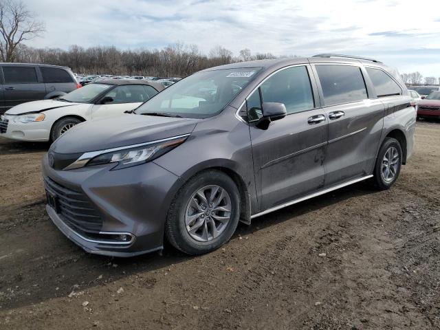 Obraz 2023 TOYOTA SIENNA XLE 2023