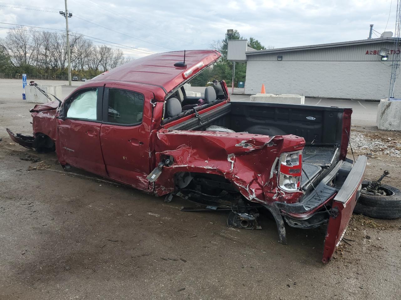 Image 2 of 2021 CHEVROLET COLORADO  2021 with VIN 1GCGTBEN8M1193049