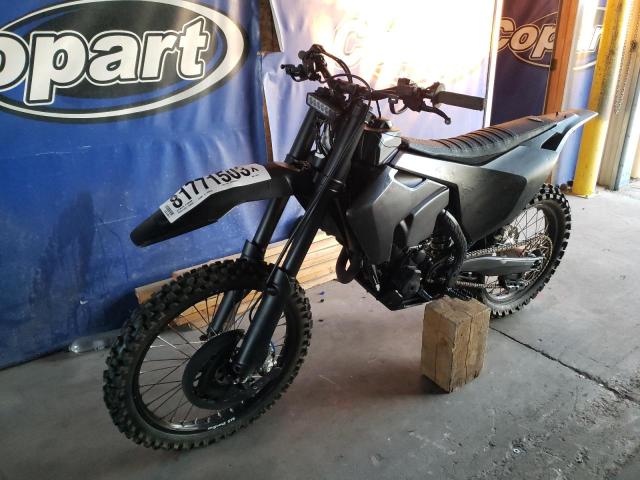 Image 2 of 2017 HUSQVARNA FC 350  2017 with VIN VBKUXP43XHM270771