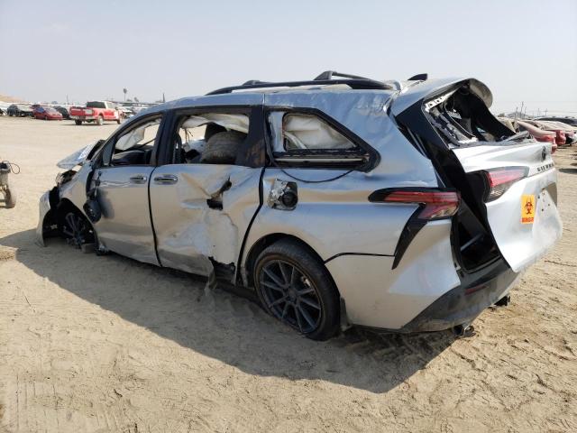 Image 2 of 2022 TOYOTA SIENNA XLE 2022 with VIN 5TDJRKEC7NS088977